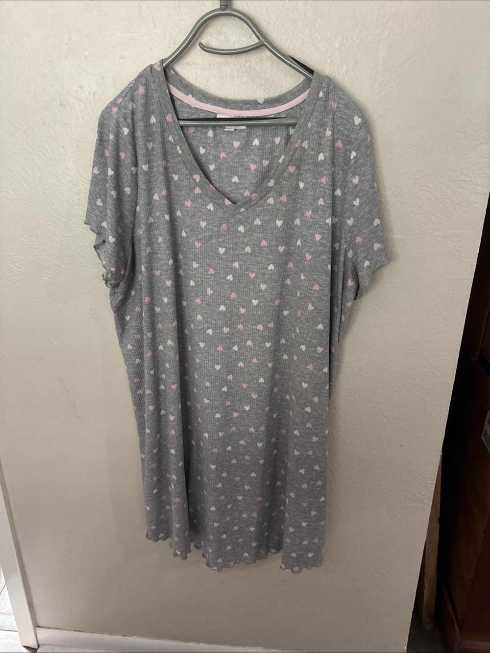 Laura Ashley Women's Gray Short-Sleeve V-Neck Gown with Pink & White Heart Print